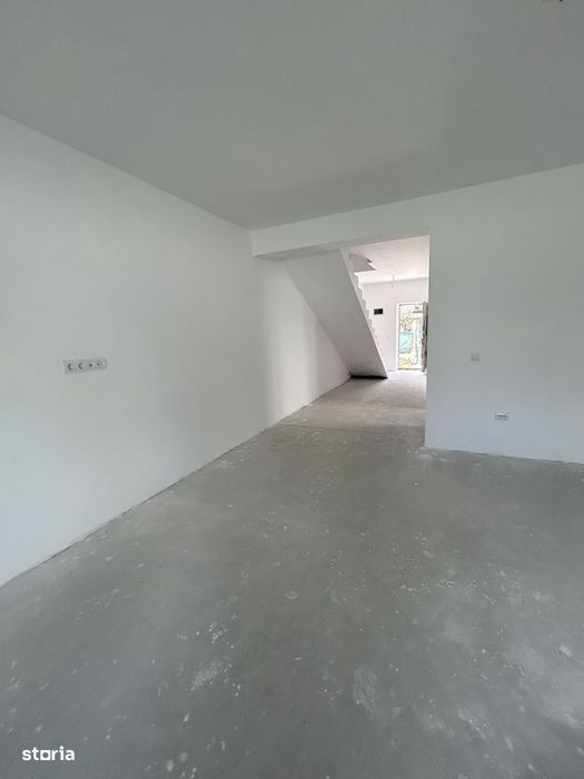 Duplex 4 camere 3 bai, debara 280mp teren Bragadiru
