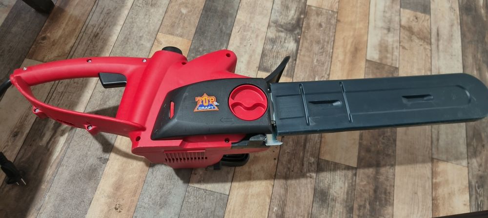 Електрическа верижна резачка Topcraft KSI 2200