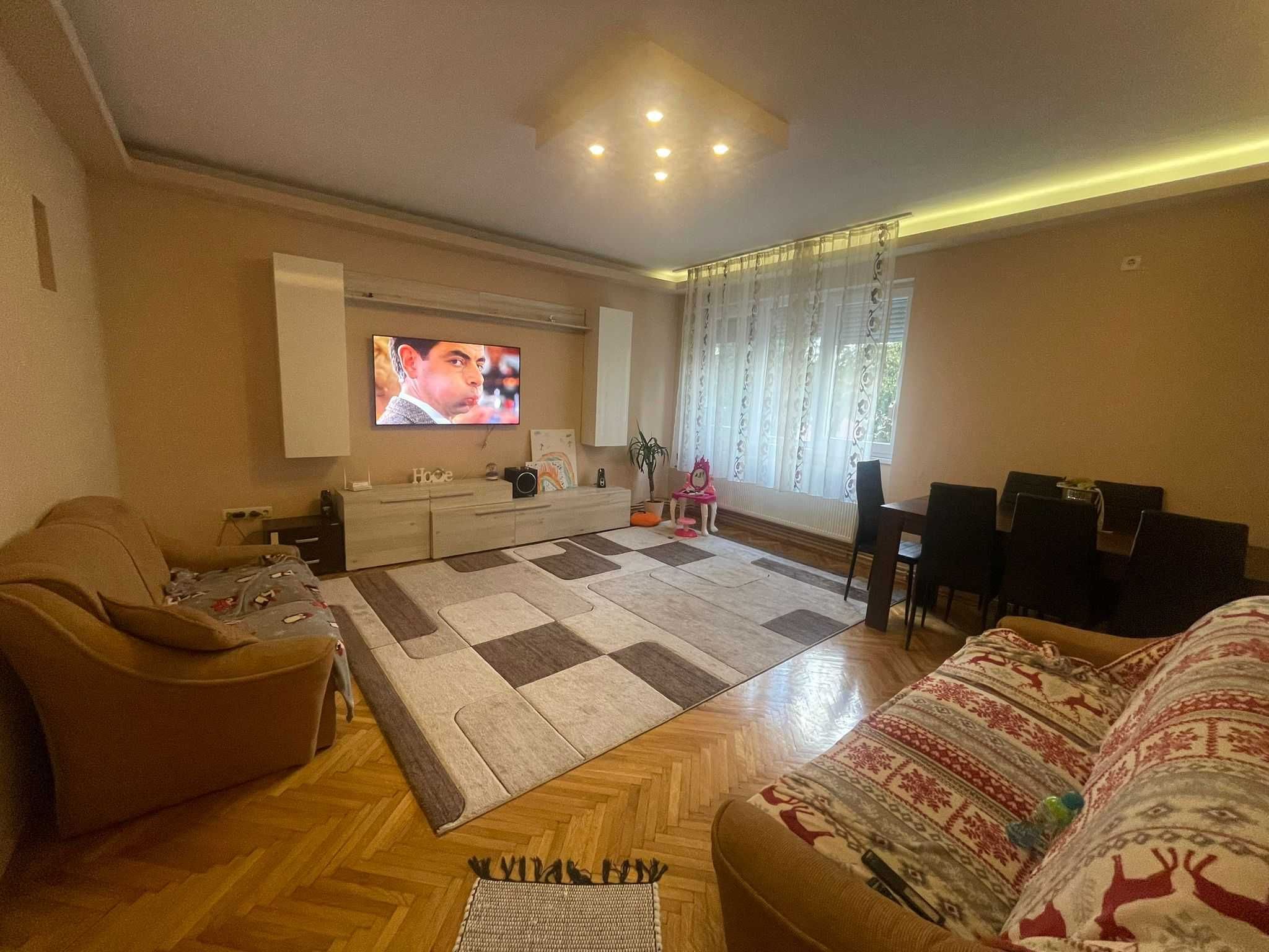 Apartament 3 Camere Central