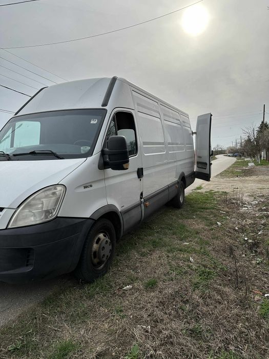 Iveco Daily 35C15 cu dublu pe spate