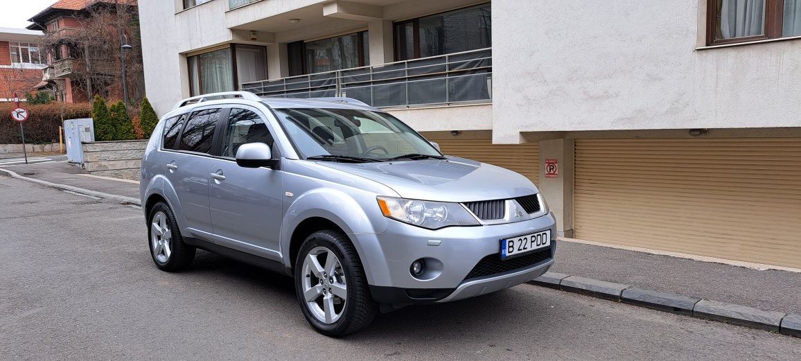 Mitsubishi Outlader 2010 -  KM 159000