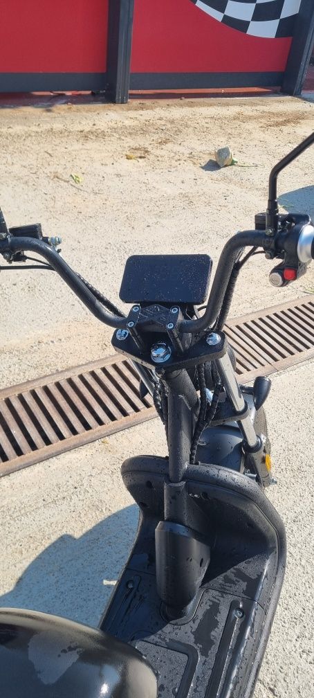 Vând scuter electric
