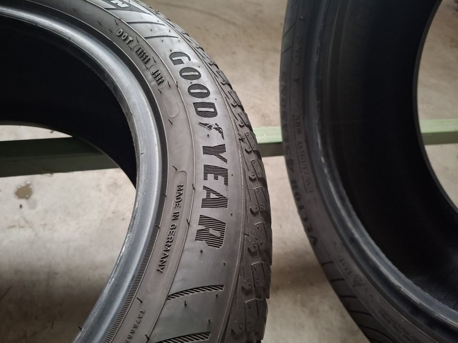 2 Anvelope M+S 215 50 r17 Goodyear