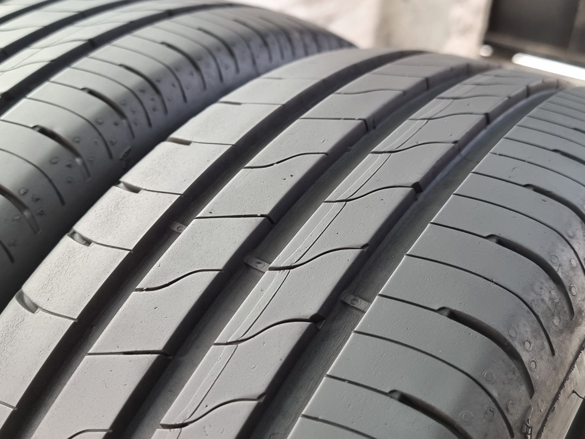 195/55/16 Goodyear 4Броя: 240лв 8мм