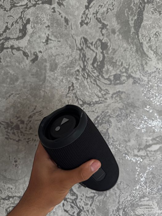 JBL charge 5 Оргинална (Може и бартер)