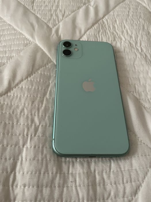 Iphone 11 в идеальном состояние