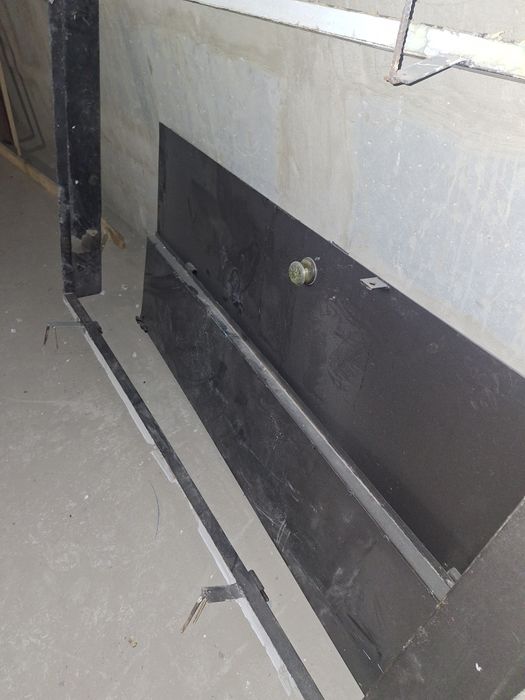 Продам двойную дверь,   в отличном состоянии