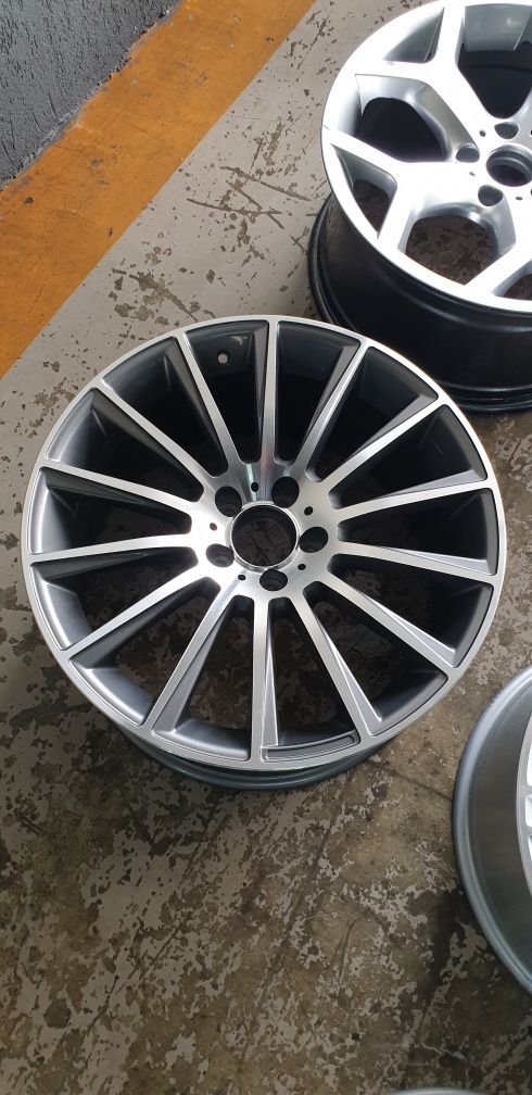 Janta 19" Mercedes tip AMG NOUA 5x112 , 9,5J spate