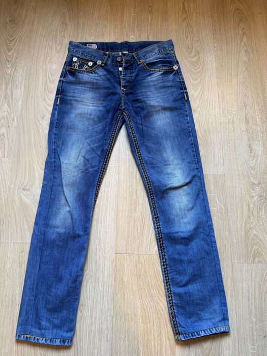 Продавам чисто нови дънки True Religion 33/34 размер