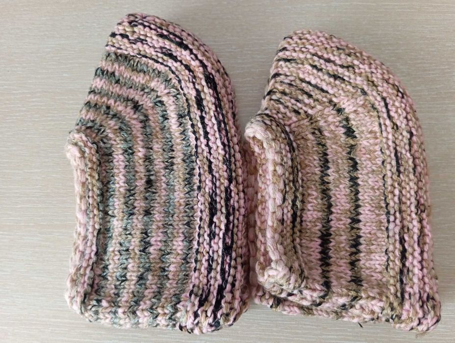 Продавам ръчно плетени терлици