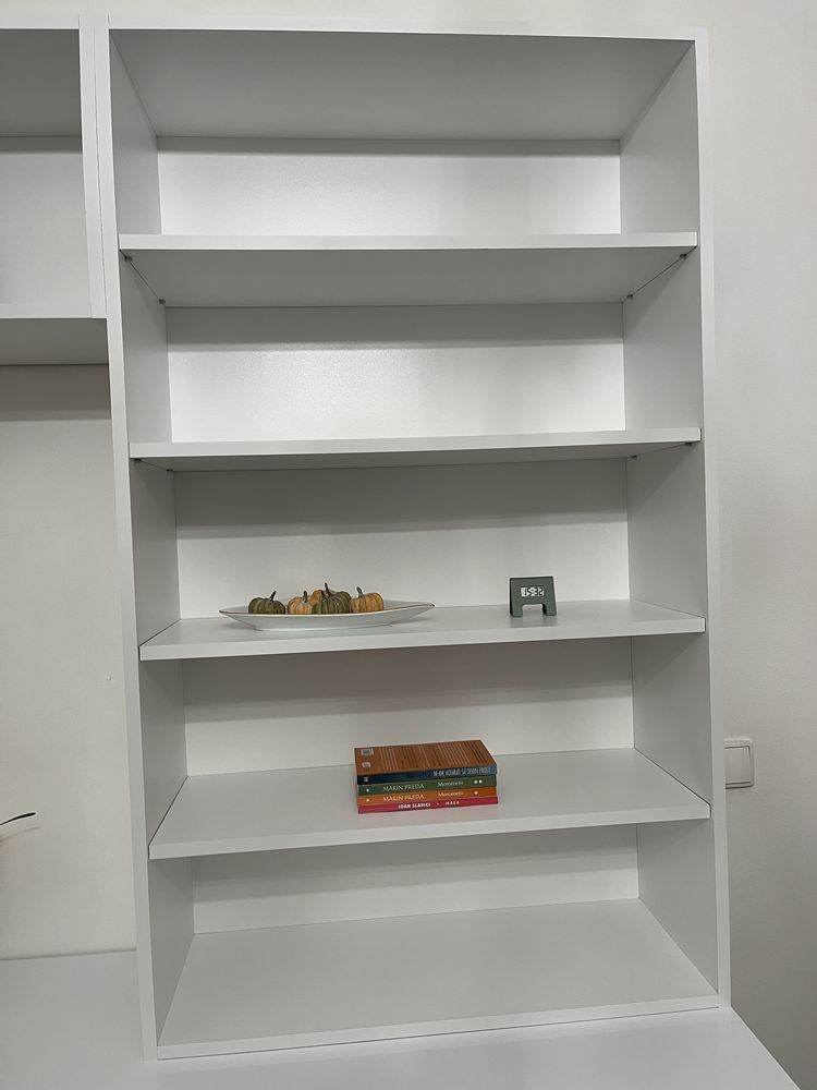 Vand biblioteca MDF + masa de birou + scaun de birou