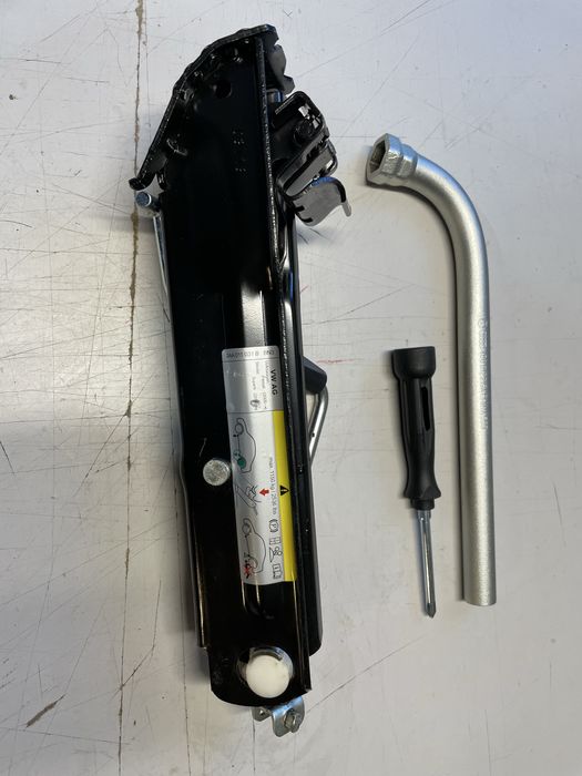 Cric original vw passat skoda superb