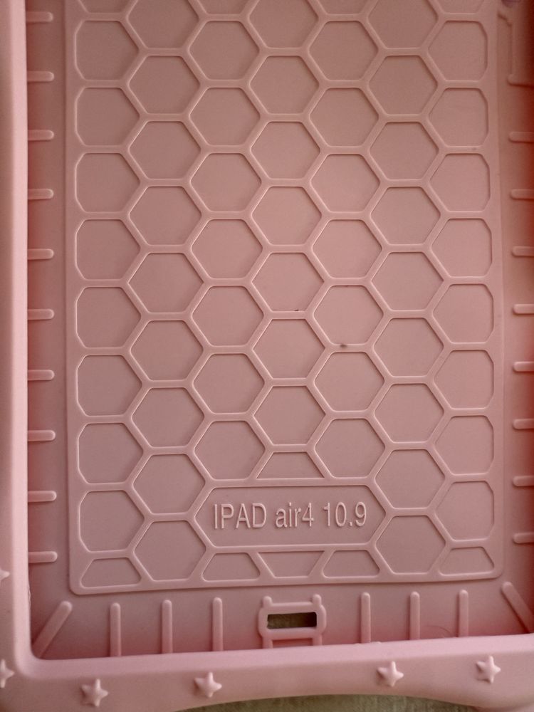 Ipad 10.9 кейс нови