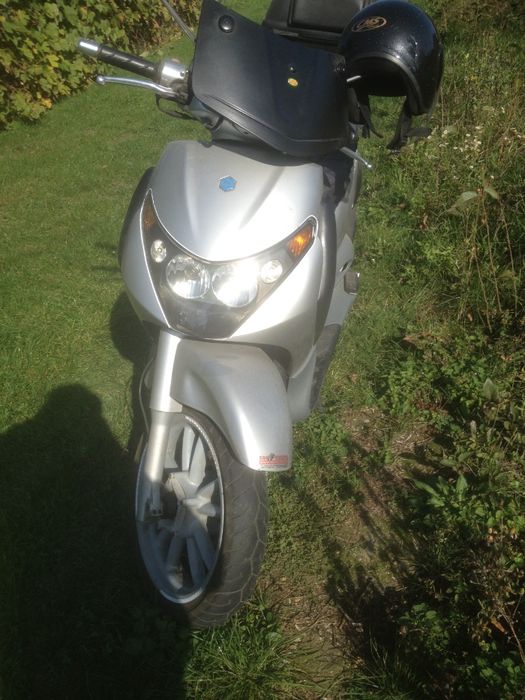 piaggio beverly 200