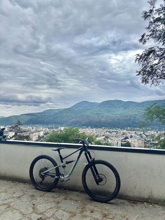 De vanzare bicicleta enduro Polyon Siskiu d7 marime M
