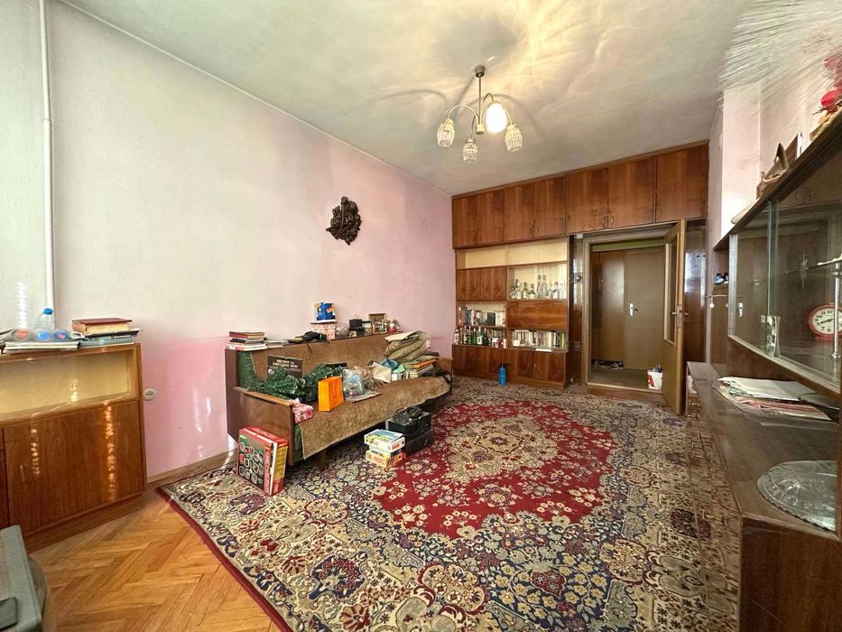 Продава се Тристаен апартамент в Велико Търново, Център - 90 кв.м за 1112 €/кв.м - Снимка #4