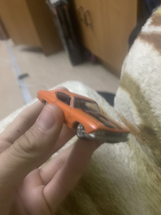 Продам ХотВилс Премиум