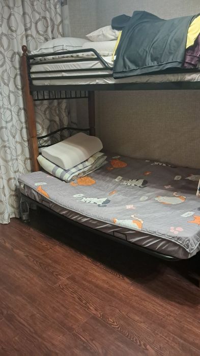 Двухярусная кровать