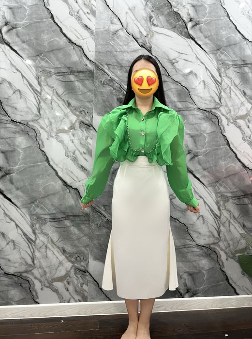 Кофта зелёная + белая юбка • как новые