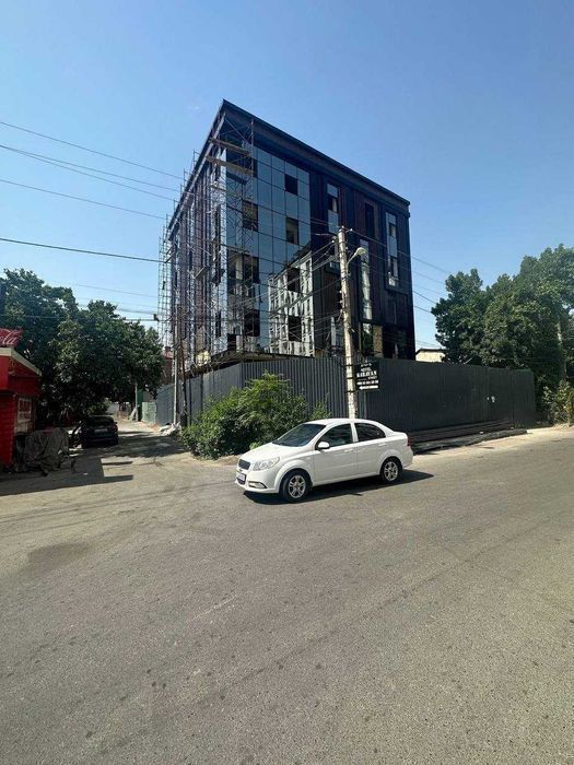 Сдается здание 2300 кв.м (5 этажей по 460 кв.м) в Яккасарайском районе