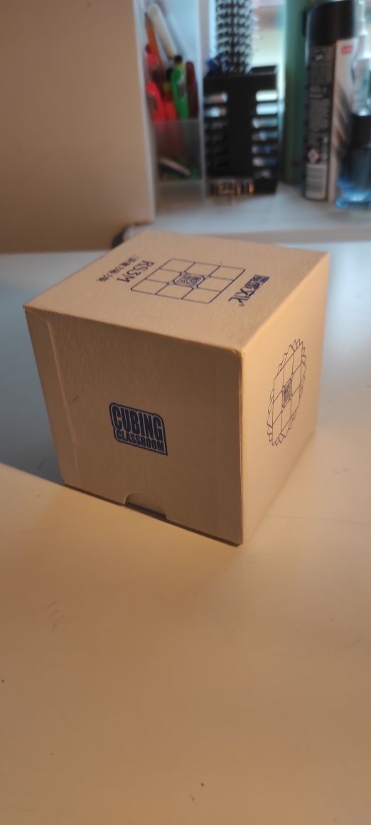 Cub 3x3;cub 4×4;pyramix.