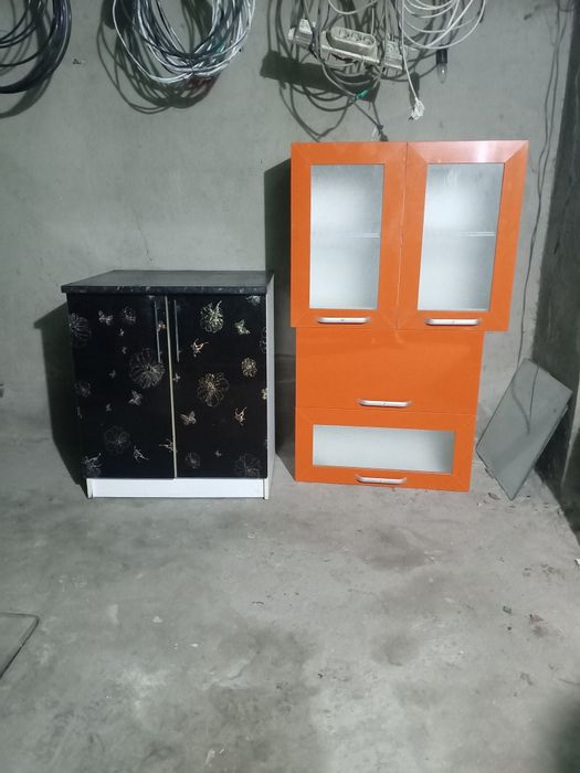 Кухонный горнитур в хорошем состоянии