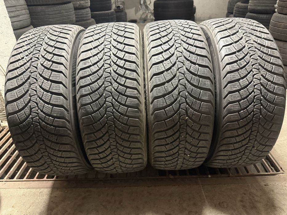 Зимни гуми Kumho 225/55/17