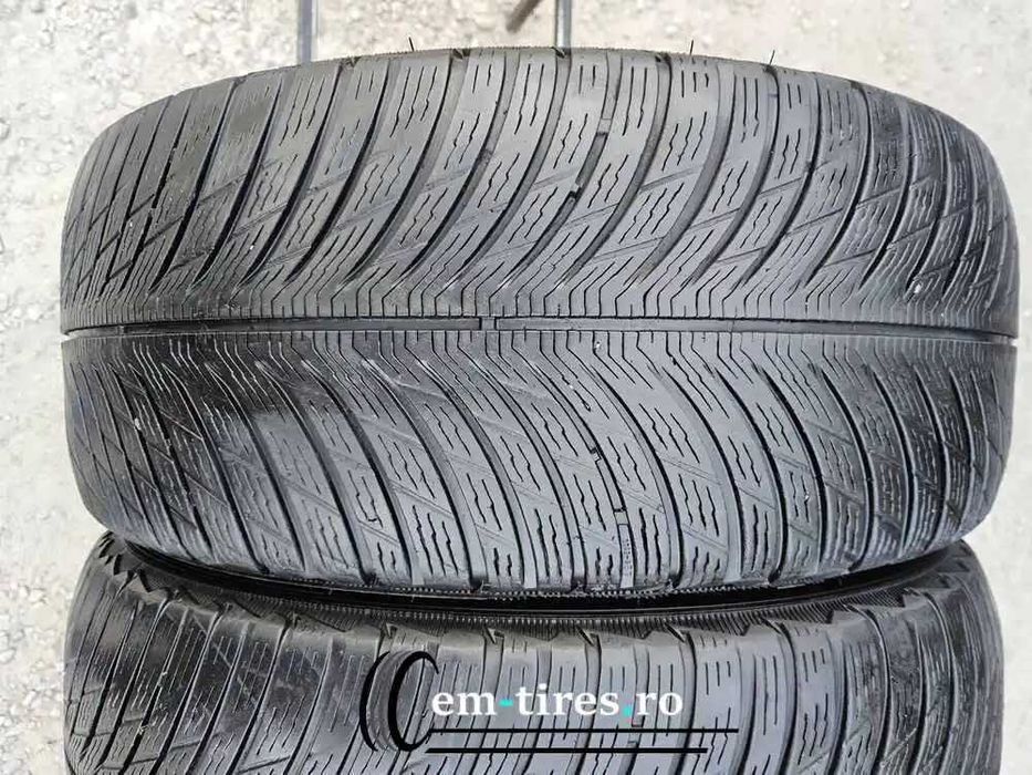 SET 4 Anvelope Iarna 235/45 R18 MICHELIN Pilot Alpin 5 98V