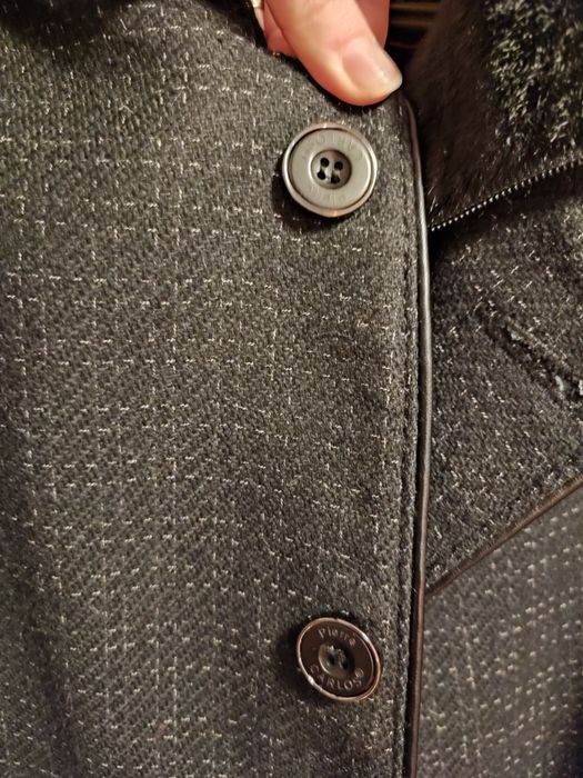 Palton barbati Pierre Carlos in stare impecabila