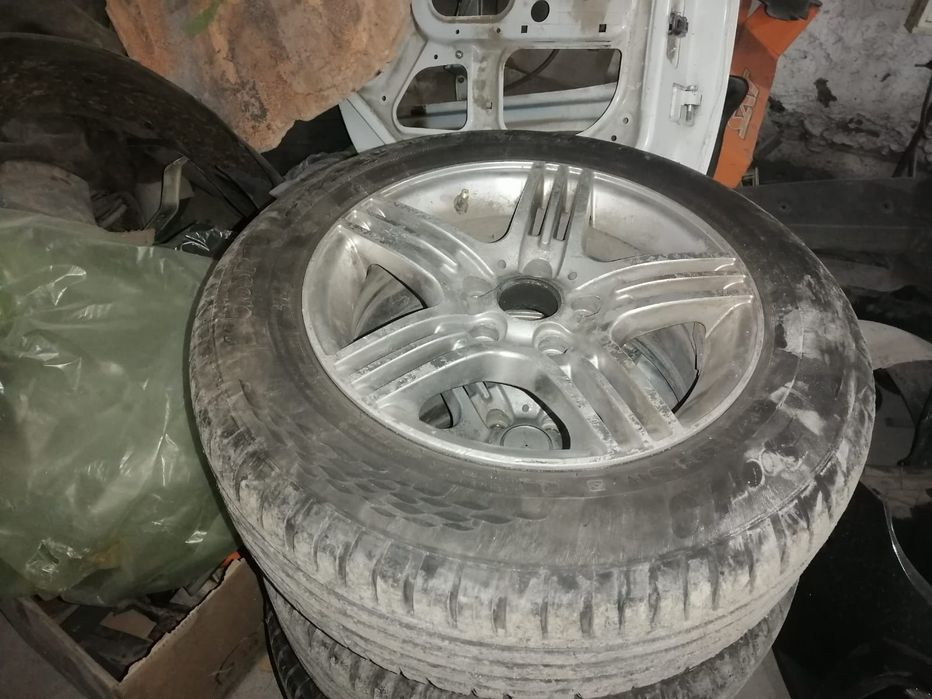 Продам диск с летней резиной