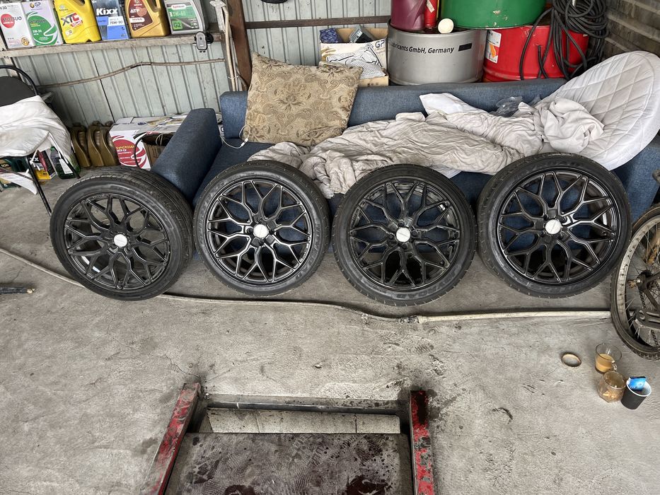 Продам диски в хорошем состояние без девектов