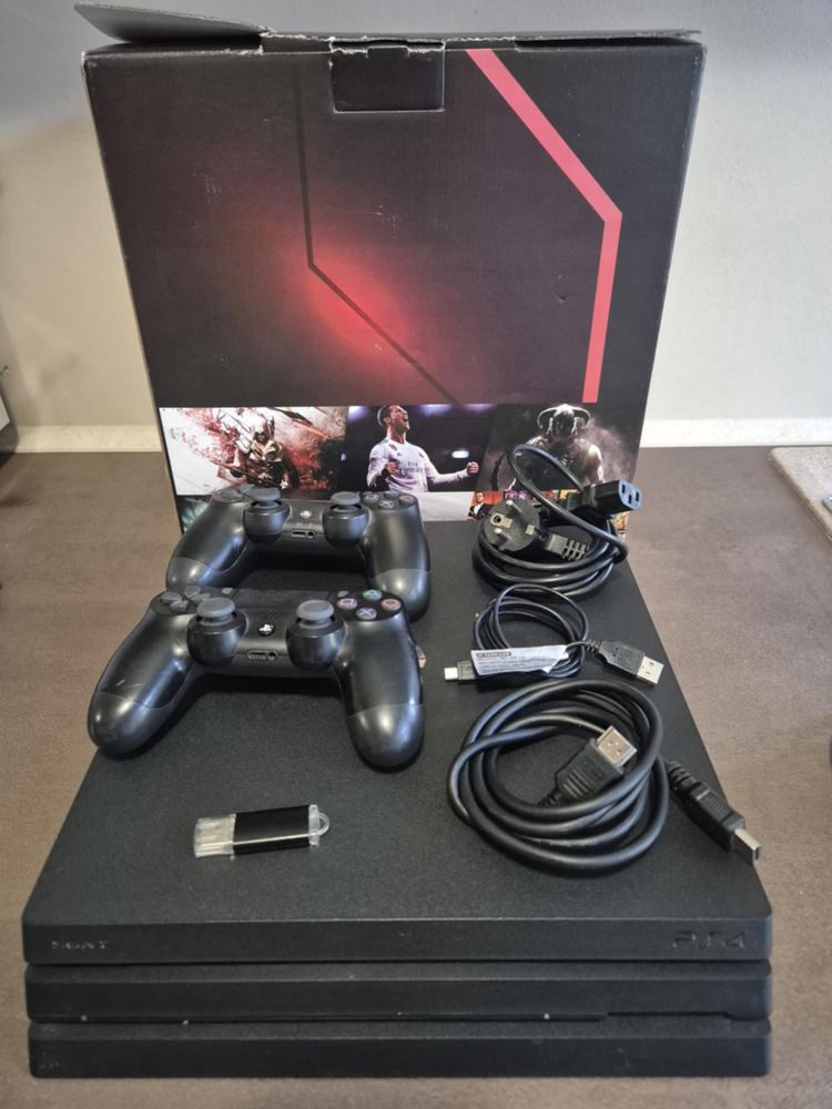 PlayStation 4 pro с 11 ИГРИ