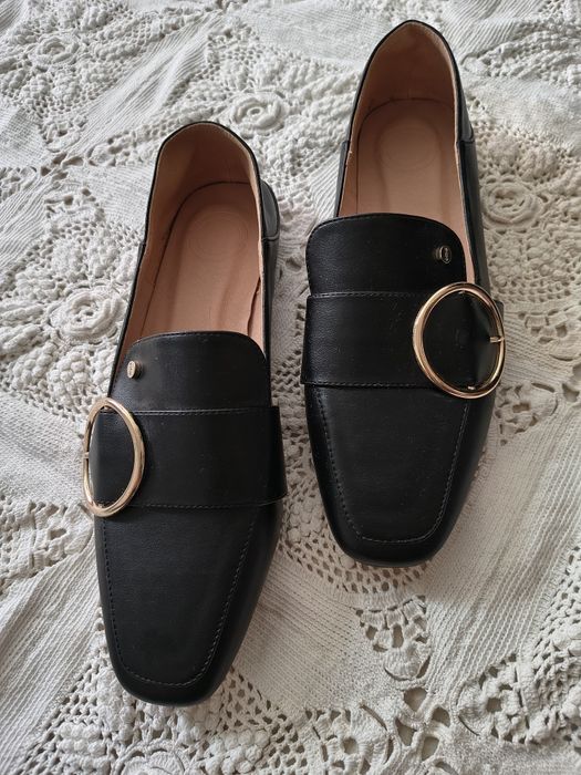 Нови обувки Oltre 39 номер