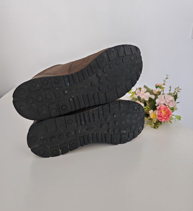 Tod's sneakers leather size 8