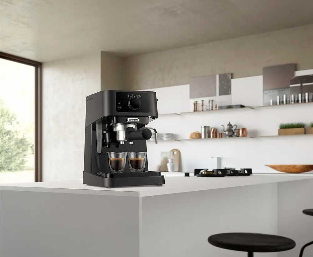 Кофеварка DeLonghi EC230.BK Stilosa