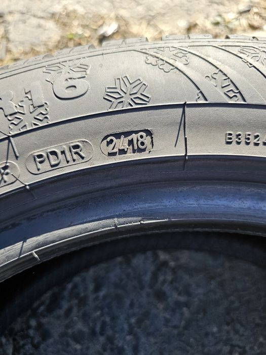 205 55 16 dunlop m+s