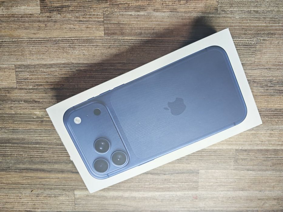 Чисто нов iPhone 17 Pro Max 2TB Гаранция