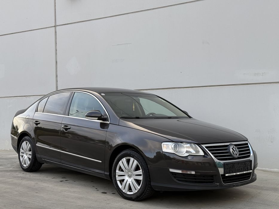 VW Passat 2.0 TDI 170 cp *** MOKKA BROWN *** HIGHLINE *** ADUS AZI