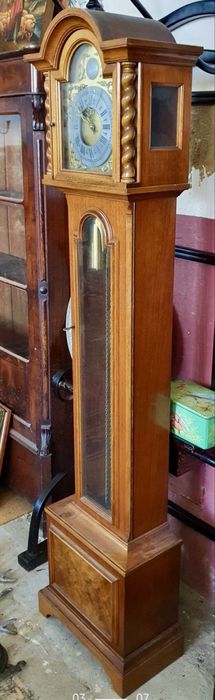 Ceas / Pendulă de podea veche *** vintage / antic / vechi / retro ***