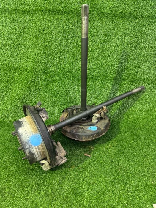 Полуось задняя левая и правая Toyota Land Cruiser 100,105 lexus lx470