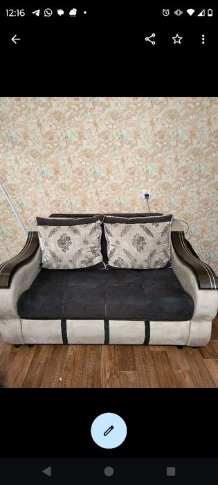 Продам диван в отличном состоянии.