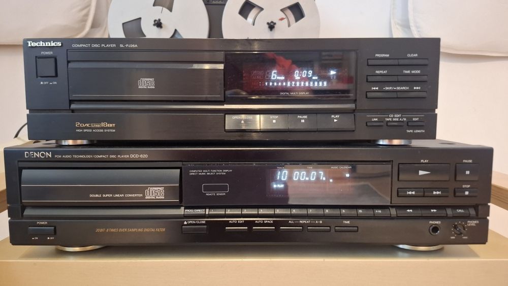 CD Player  Denon Technics. Compact Disc
