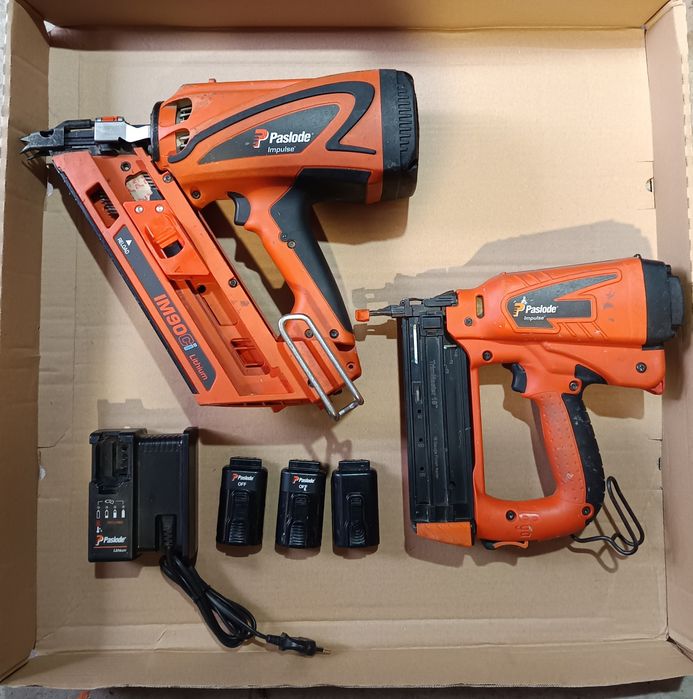 Set Pistoale Paslode pt cuie mari și mici