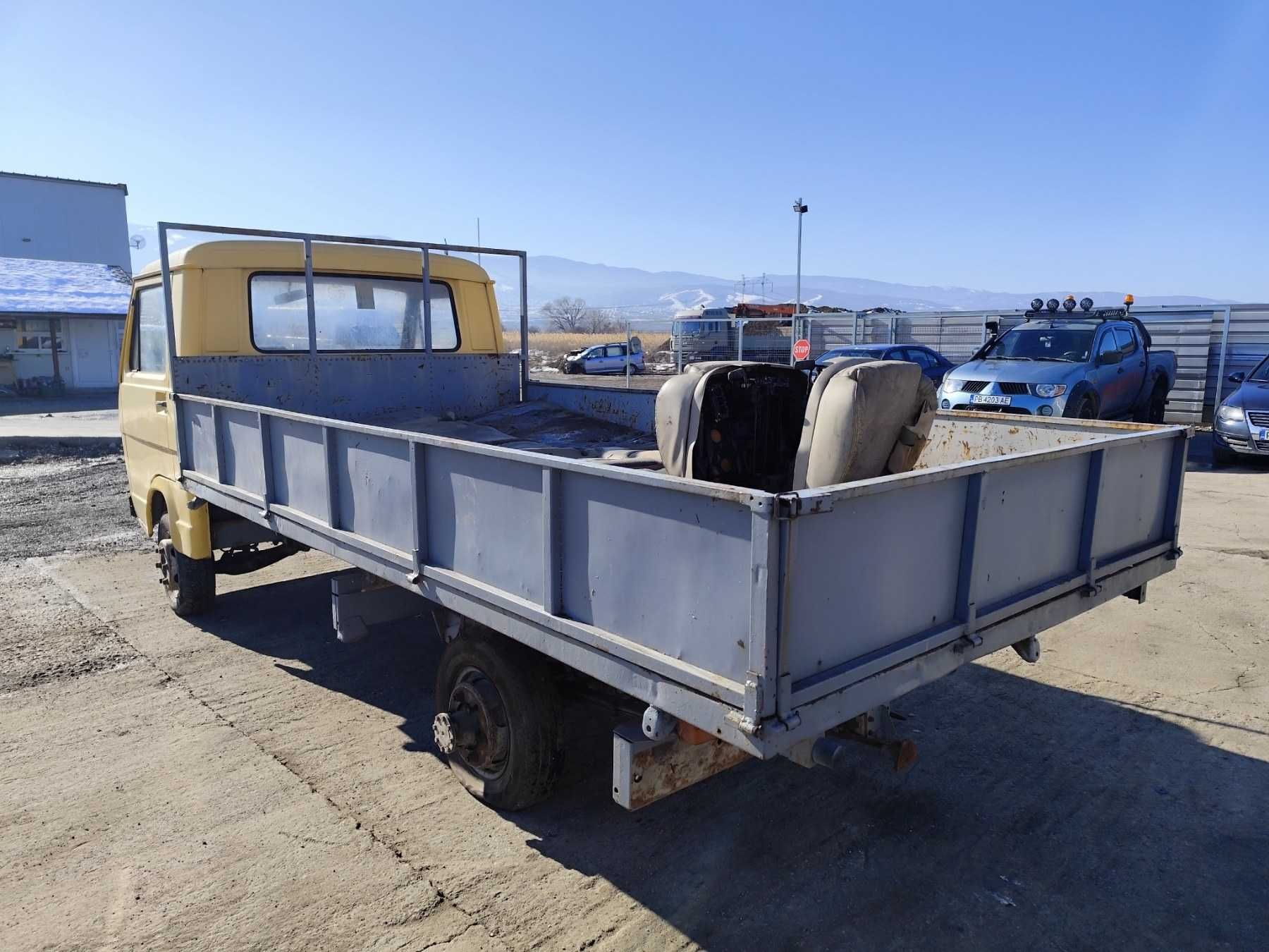 VW LT 35 - 2.0 бензин - 75к.с - 1979г. на части