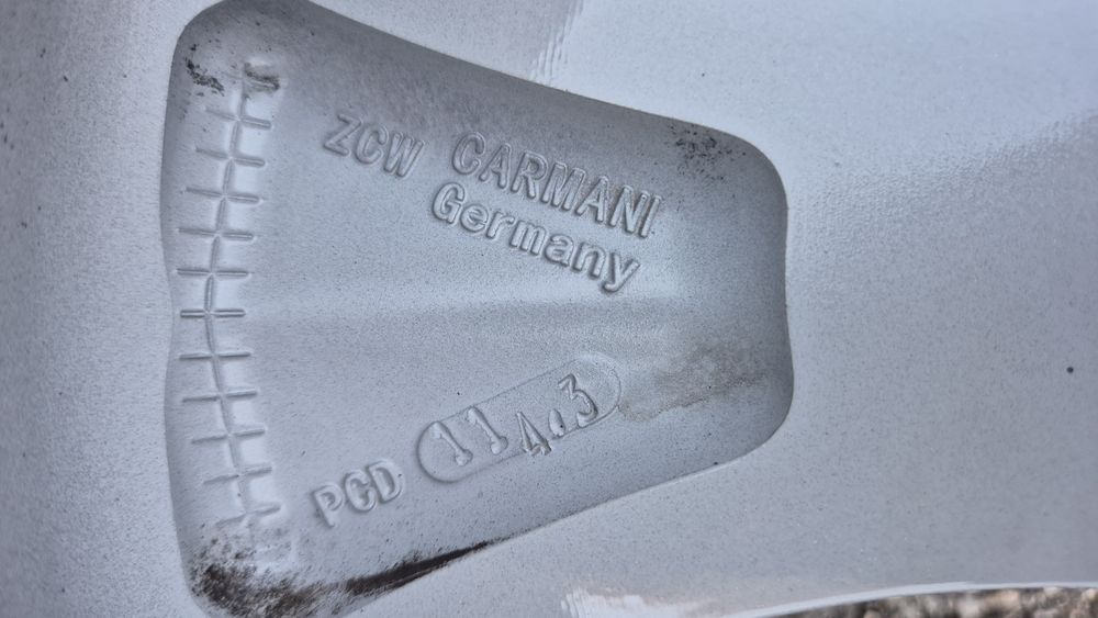 Джанти CARMANI 5/114.3 Toyota,Mitsubishi,Nissan 5x114.3

Употребявани,