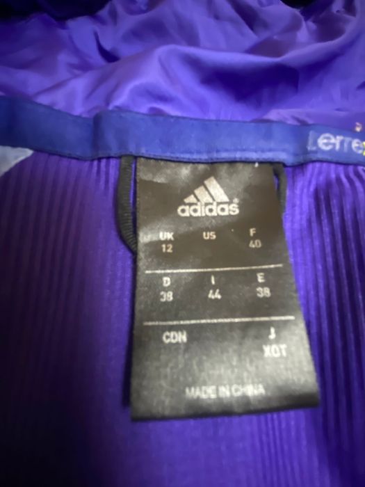 Geaca de iarna adidas