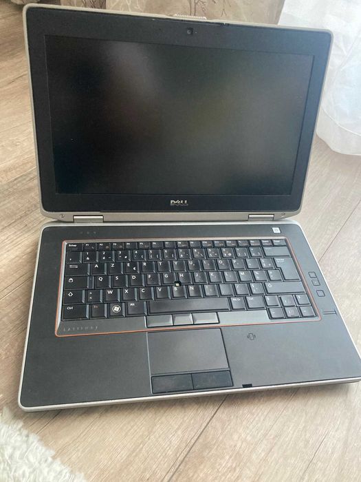 Laptop DELL cu Intel Core i5 cu 16GB RAM si SSD