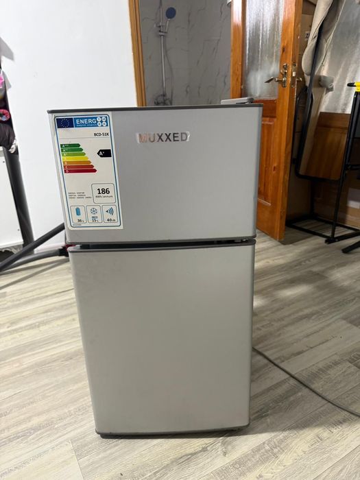 Холодильник на хорошем состояние