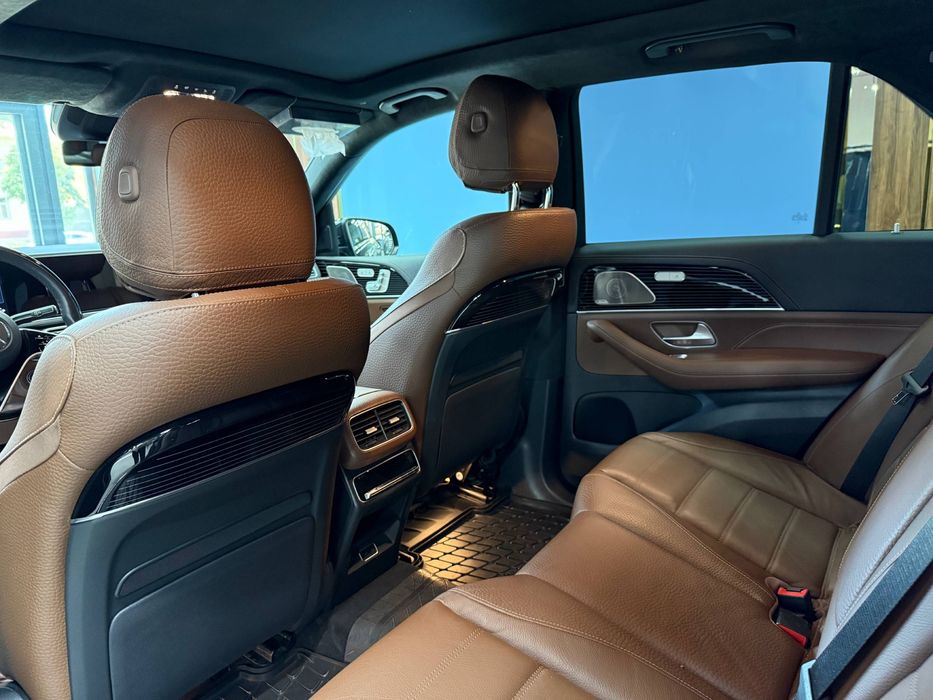 В продаже Mercedes Benz GLE 450