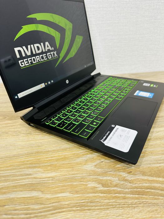 HP Pavilion Gaming Core i5-8 Ядерный с Мощной Видеокартой GTX1650